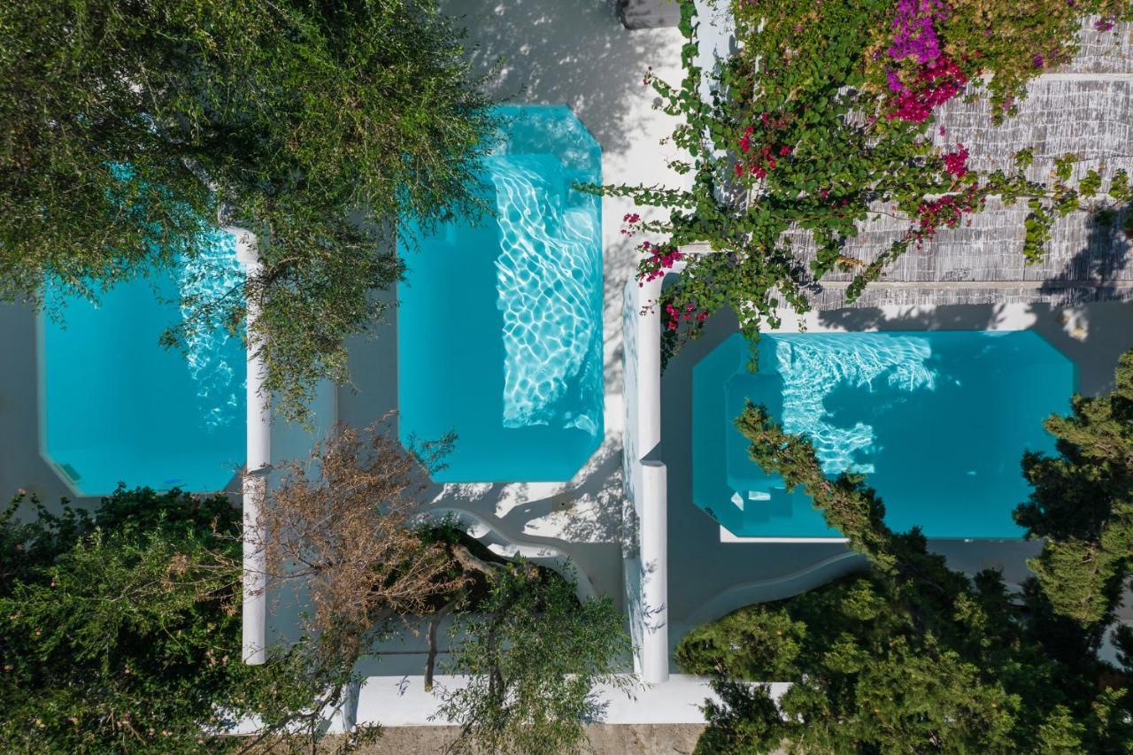 Thalassitra Private Pool Suites 阿达玛斯 外观 照片